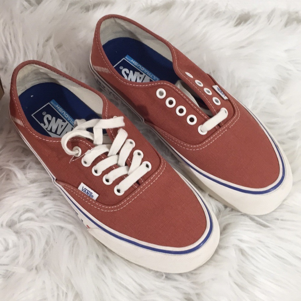 Vans Authentic SF “I LOVE MY VANS” Limited Edition Size 8.5 Unisex NEW - Picture 4 of 12